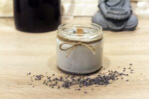 Świeca sojowa drewniany knot zapach LAWENDOWY 330ml