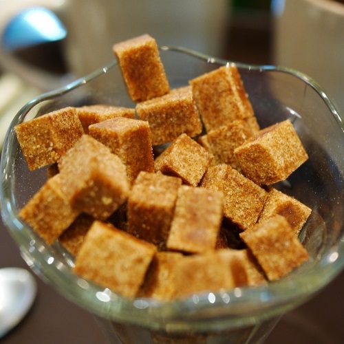 melnitsa12-brown-sugar-5847979_1920 Cukier Kokosowy BIO 500g Pięć Przemian